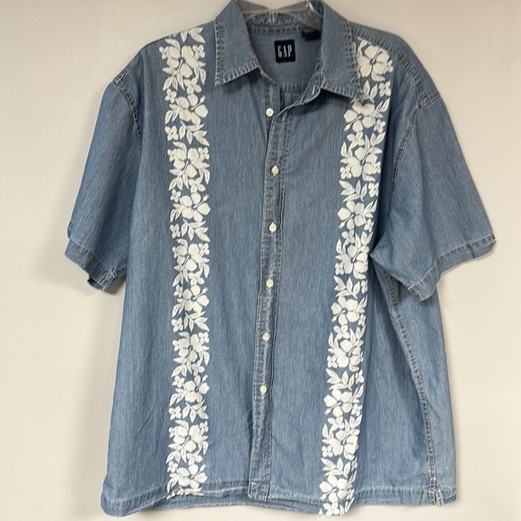 GAP HAWAIIN SHIRT, blue with white flowers, 100% cotton, L, good condition! - Picture 1 of 6